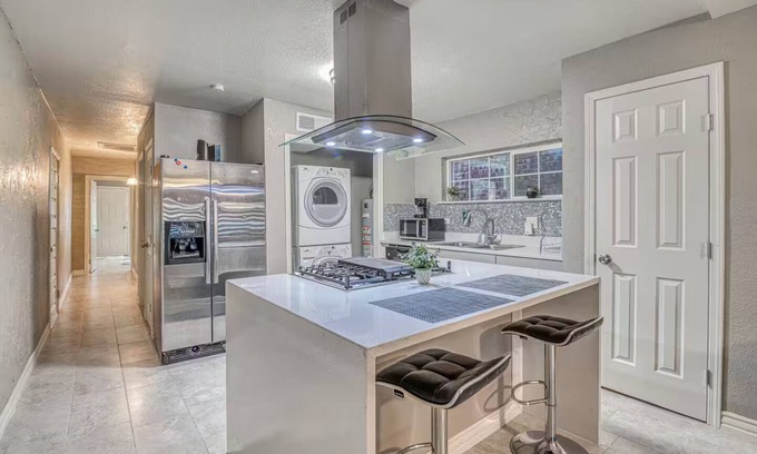 Downtown El Paso Casa | Close to All, Duplex B, Downtown, Comfortable,Safe