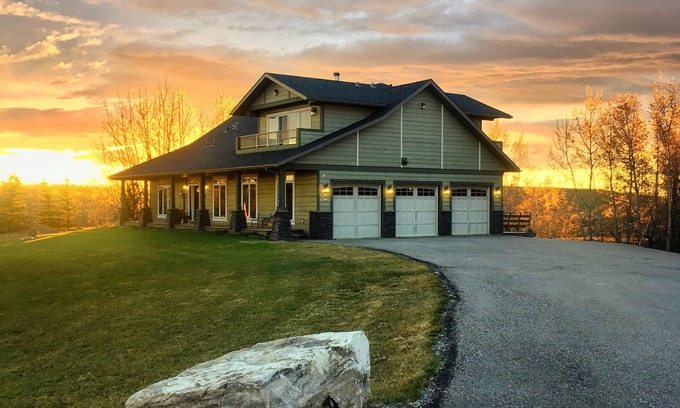 De Winton Cabaña | Pintoresco Country Carriage House cerca de Calgary y Spruce Meadows Esquestrian