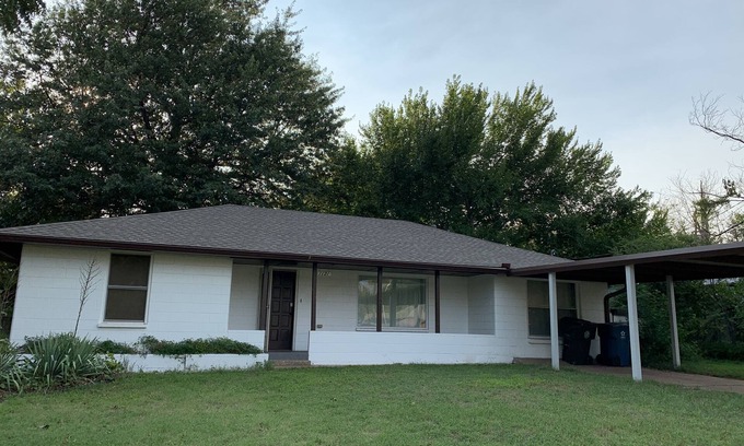Midwest City Casa | Close to downtown Okc and Tinker