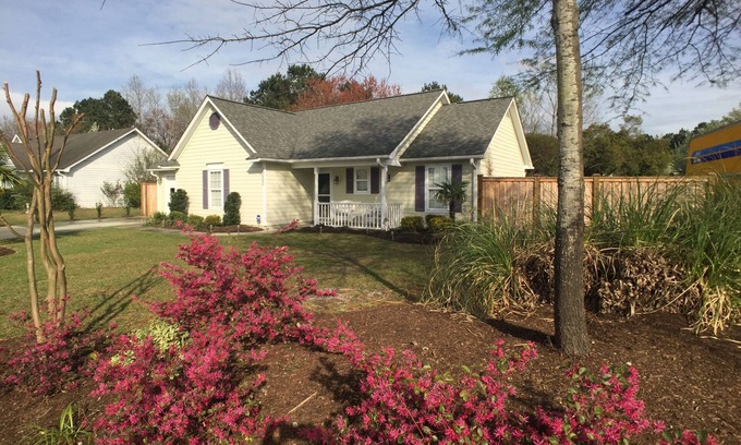 Murraysville Casa | Cerca de Mayfaire, Wrightsville Beach y el centro - mascotas y tan acogedor
