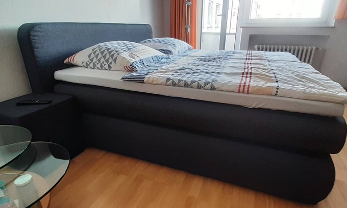 Mitte Apartamento | Close to the city center Free WiFi and free parking