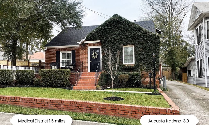 Summerville Casa | 3 millas de South Gate !! Alquiler Histórico Summerville Masters