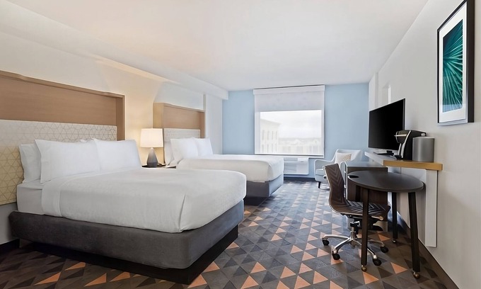 Florida Center Hotel | Close to Top Attraction in Town! Family-friendly Room w/ 2 Double Beds, Parking