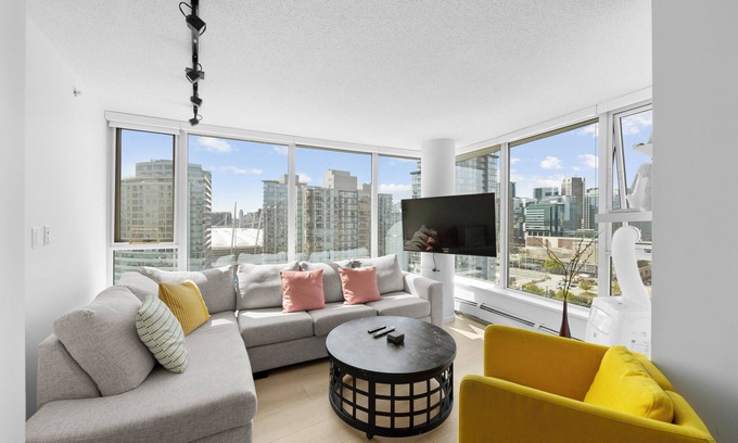 Crosstown Condominio | Cloud Twenty Nine