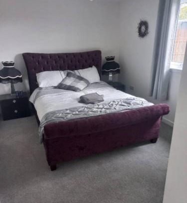 Kirriemuir Casa | Clova Cottage 7BR Retreat