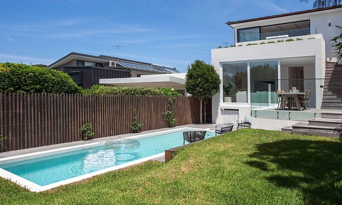 Clovelly Casa | Clovelly Poolside IH