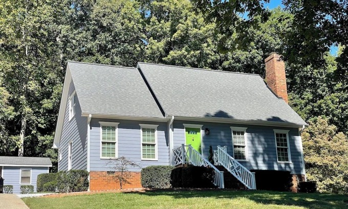 South Belmont Casa | Clover Cottage: Charming 3-bedroom house in delightful Belmont