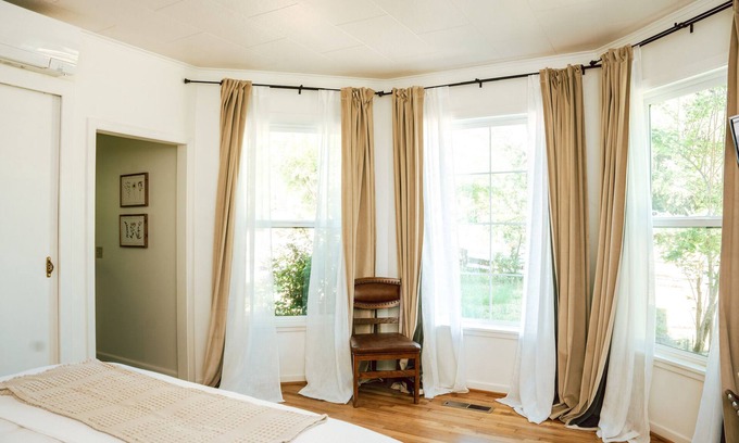 Etna Cama Y Desayuno | Clover Room