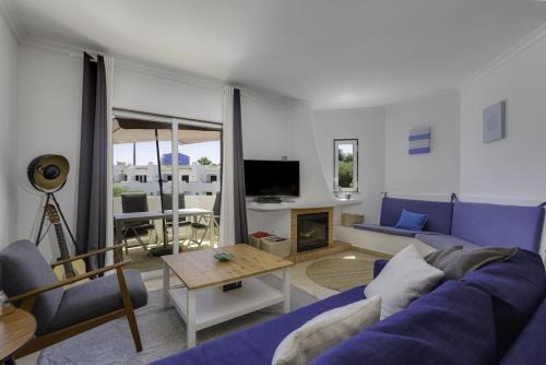 Alpouvar Apartamento | CLUB ALBUFEIRA - 2 bedroom apartment, air conditioning and swimming pools