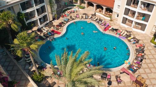 Marmaris City Center Apartamento | Club Anastasia - Family Hotel