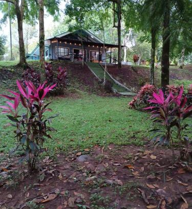Chachagua Villa | Club Campestre Champagne