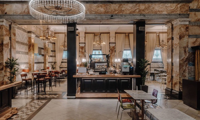 London City Centre Hotel | Club Quarters Hotel, Trafalgar Square