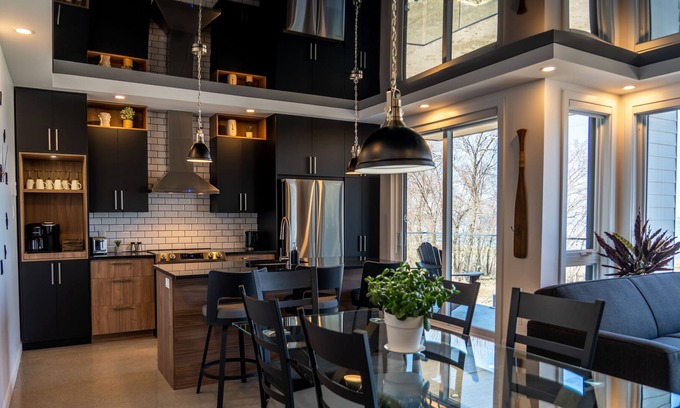 Metabetchouan Apartamento | Condo 100d Lac St-jean Quebec
