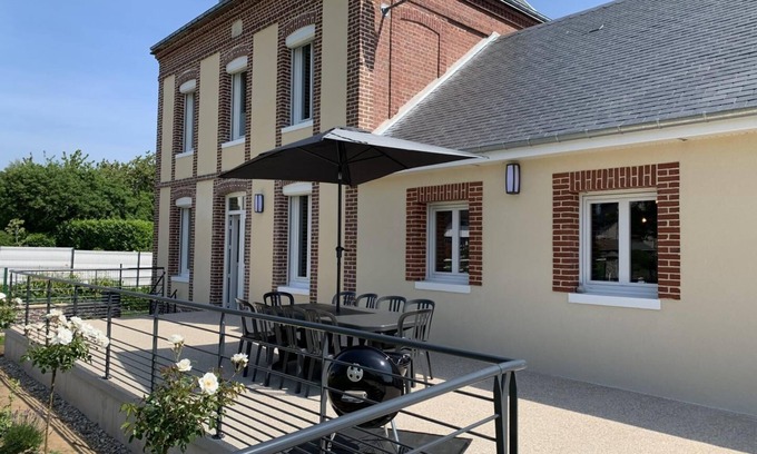 Neville Casa | Co'normandy - NEVILLE