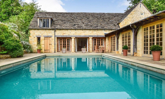 Wickhamford Casa | Coach House - sleeps 6 guests in 3 bedrooms