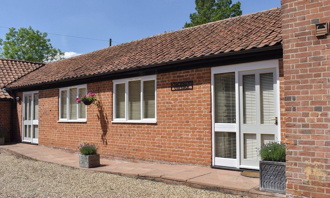 Eye Cabaña | Coachman's Cottage - UK11449