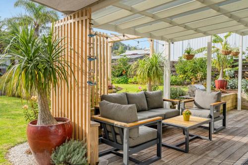 Whangamata Casa | Coast Awhile - Whangamata Holiday Home