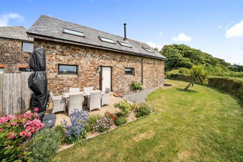 Hartland Casa | Coast View