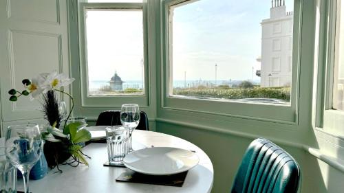 Kemptown Apartamento | Coastal Breeze with Seaview By My Getaways