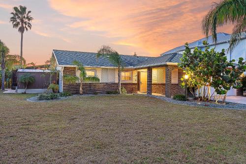 Palm Harbor Casa | Coastal Canal Front Retreat with Pool & Hot Tub