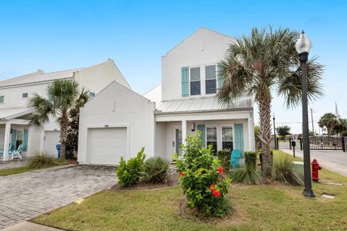 El Centro Beach Casa | Coastal Castaway