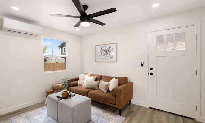 Imperial Beach Casa | Coastal Charm - 1/1 - Close to All
