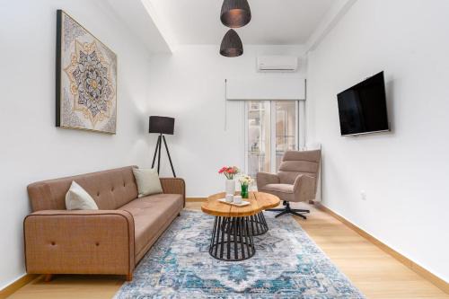 Pasalimani Apartamento | Coastal Charm Elegant 1BR at Marina Zea Piraeus