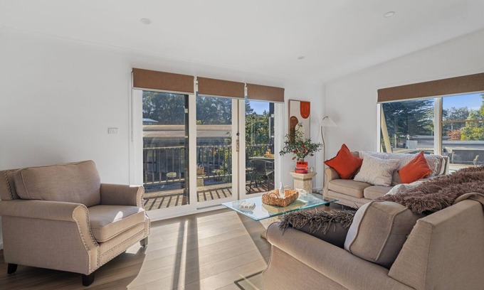 Venus Bay Casa | Coastal Charm on Crichton