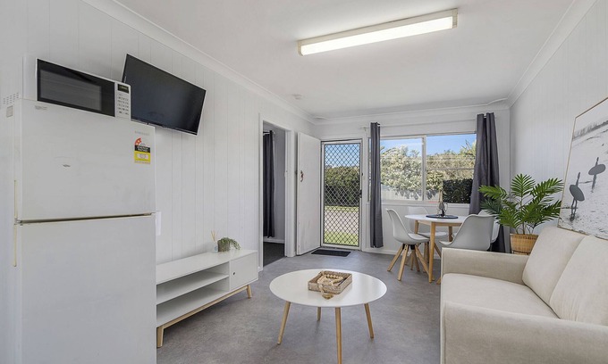 Crescent Head Apartamento | Coastal Chic Apartment Only Minutes to the Beach