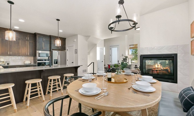 Old Town North Casa | Coastal Chic Home near New Belgium & Old Town FC