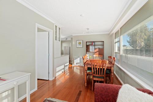 New Brighton Casa | Coastal City Retreat - New Brighton Accommodation