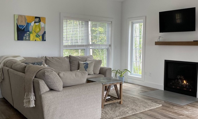 Northport Casa | Coastal Comfort
