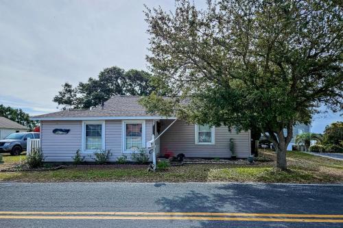 Shallotte Casa | Coastal Cottage