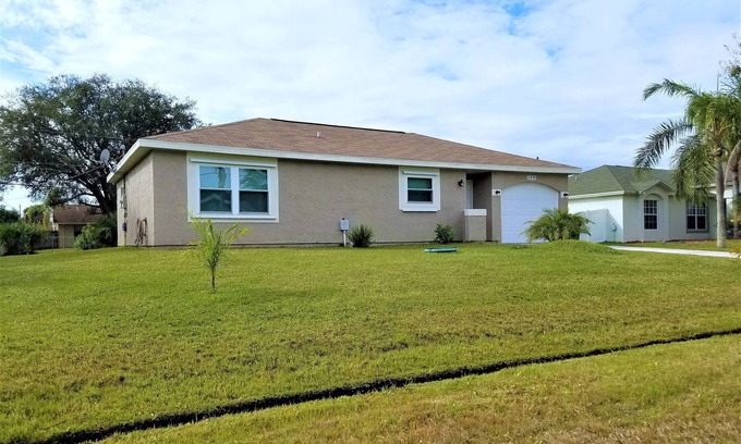 Port Saint Lucie Casa | ~~ Guarida costera del zen por Megan ~~