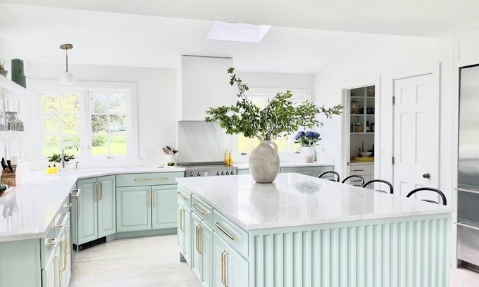 Little Compton Casa | Coastal enclave getaway: Stylish Little Compton 6 bedroom with spa