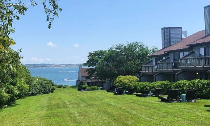 Jamestown Complejo | Coastal Escape: 2-Bedroom Suite at Wyndham Newport Overlook