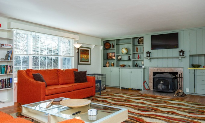 Charlestown Otro | Coastal Farmhouse at Ninigret Pond. Blocks to the beach. Sleeps 4 to 12 people