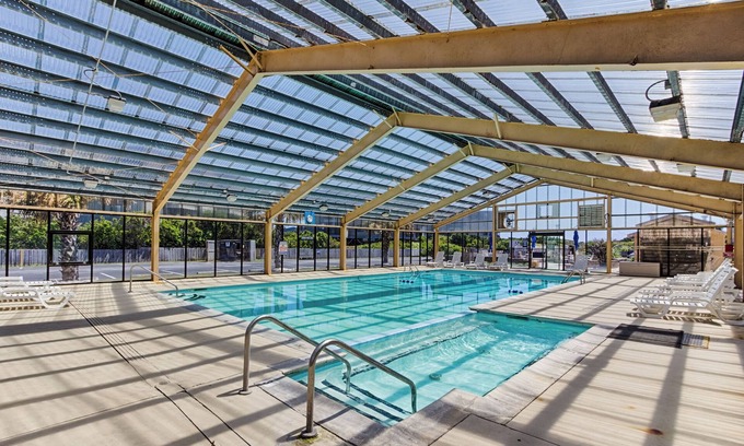 Morehead City Condominio | Grandes comodidades para la familia !! Piscinas, Putt Putt, Shuffleboard y la playa!