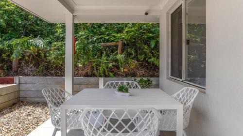Killcare Heights Casa | 'Coastal Harmony Cottage' by HolidayCo
