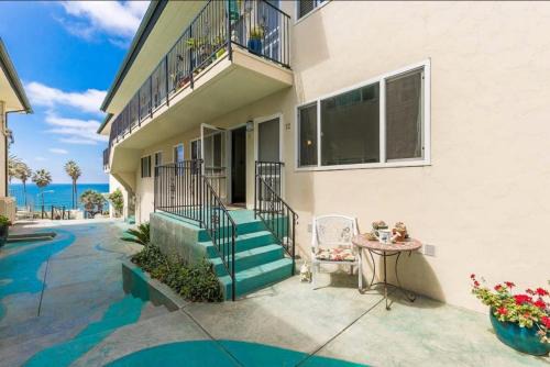 Village of La Jolla Casa | Coastal Hideaway