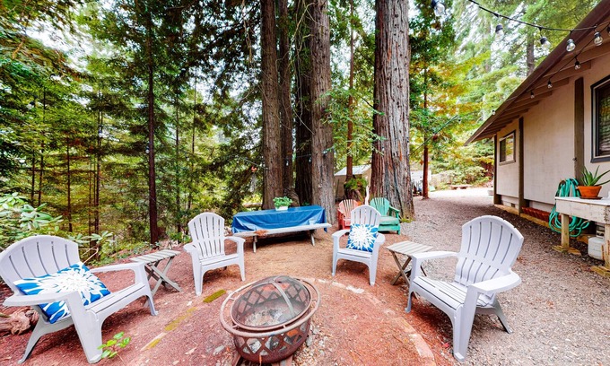 Gualala Casa | Coastal house near trails, beaches, & dining with firepit - dog-friendly