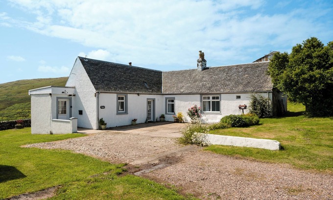 Campbeltown Cabaña | Coastal landscape, quiet location with abundant wildlife, bird watching