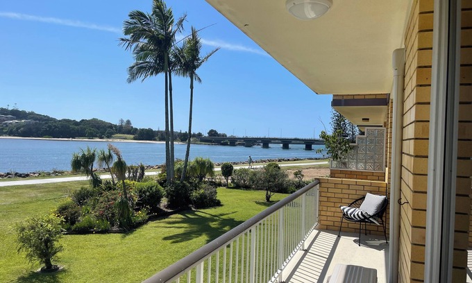 Ballina Apartamento | Coastal luxe 2 Brm apartment Ballina Uninterrupted views of serpentine beach