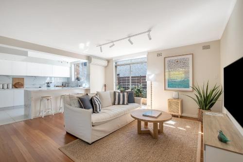 Mosman Casa | COASTAL-LUXE TOWNHOUSE/ MOSMAN