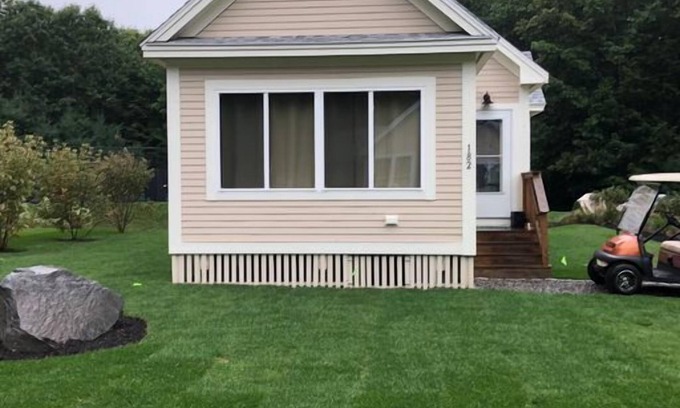 Seaglass Village Cabaña | Quiet Cottage On Dead End Street - Comes With Golf Cart!