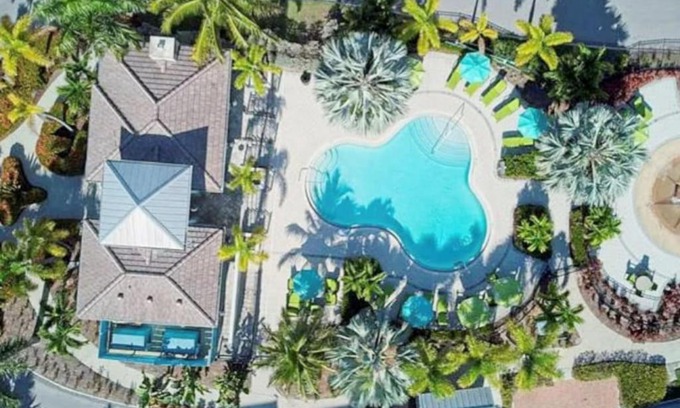 Whitney Beach Casa | Coastal Oasis Condo w Luxury Resort Amenities