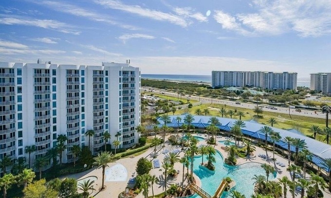 Indian Bayou Condominio | Bienvenido a tu Refugio Costero Oasis en The Palms of Destin! 🌴🌊