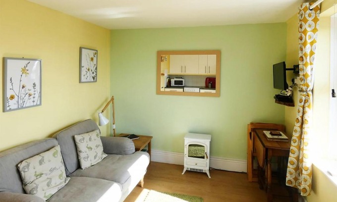 Niton Casa | Coastal Path Cottage