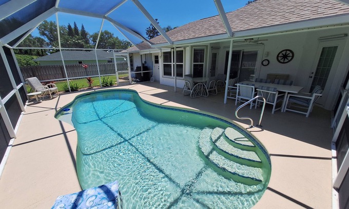 Sebastian Highlands Casa | 🍹🌞 Coastal Retreat! Heated Pool, Boat/RV Parking Double Lot, 3 miles to Beach!