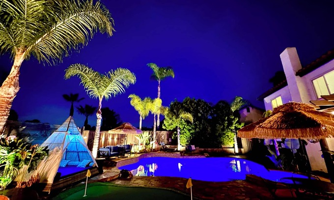 Ocean Hills Casa | Retiro costero: piscina, spa, putting green, fogata, sala de juegos y cerca de la playa.